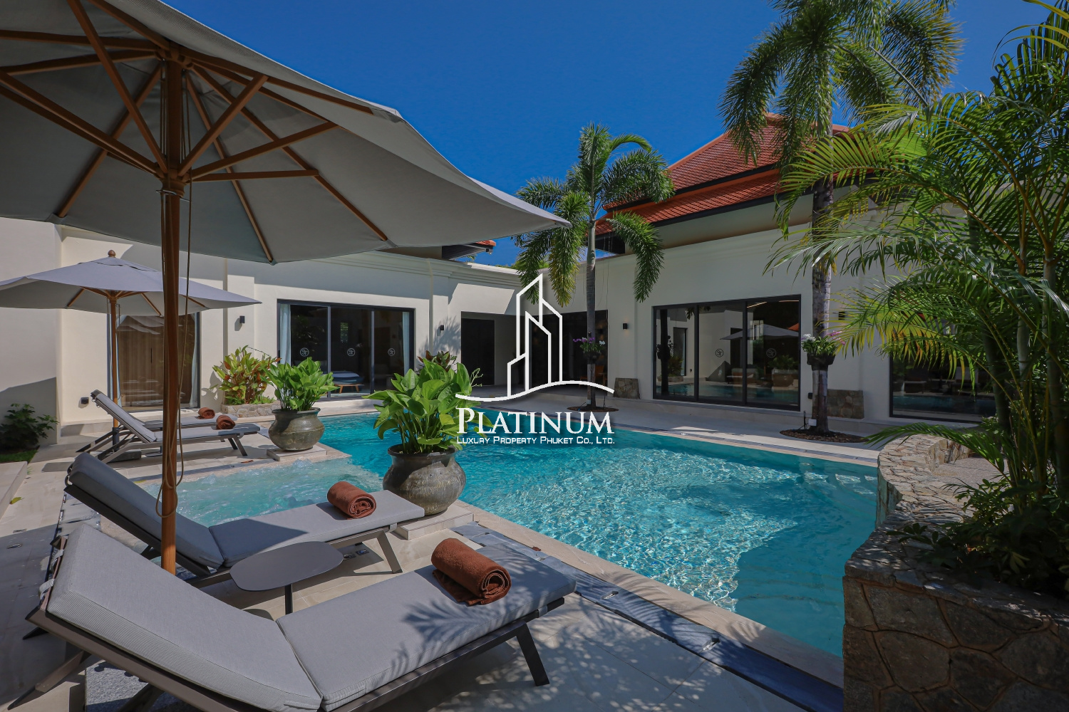 🌴 Renovated 4+1 Bedroom Pool Villa for Sale & Rent – Cherngtalay, Phuket
