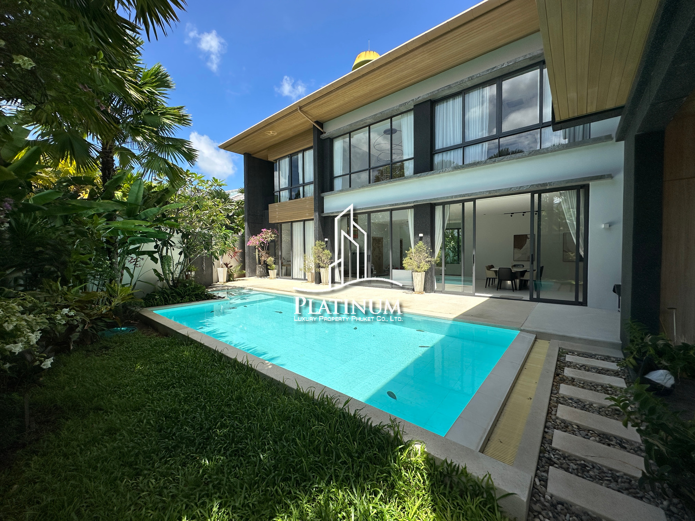🌴 5-Bedroom Private Pool Villa for Long-Term Rent – Koh Kaew, Phuket