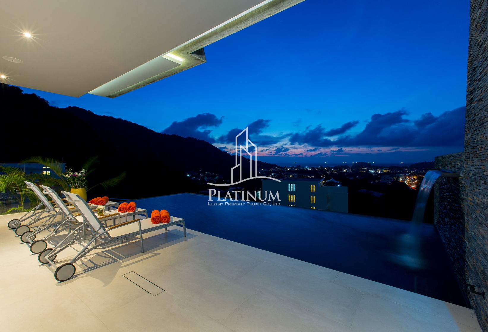 🌴 5-Bedroom Seaview Villa with Infinity Pool for Sale & Rent – Kata, Phuket