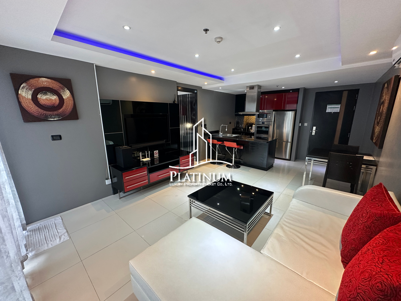 🌆 1-Bedroom Condo for Sale – Patong Beach
